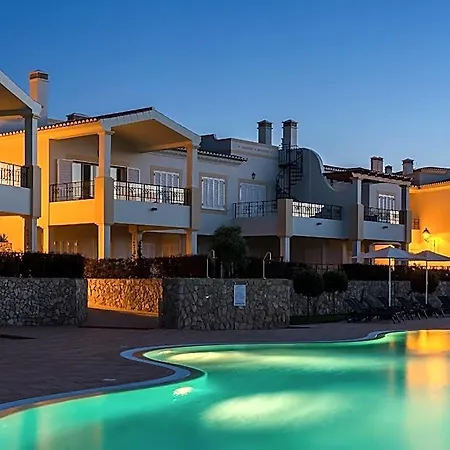 Nau Salema Village Hotell